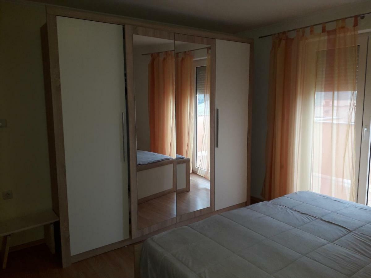 Apartments Rajka Lopar Extérieur photo